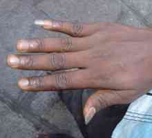 Da li je potrebno dugi nokti na prstiće muškaraca?