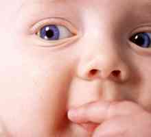 Zašto promijeniti boju očiju novorođenčeta