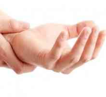 Zašto ruka utrnula: Uzroci, nacionalni tretman