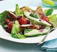 Recept salata sa avokadom i piletinom - dimljeni ili kuvano