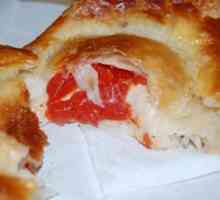 Ukusna i originalna kolača "bombe" sa paradajzom i sirom