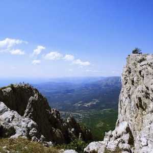 Ayu-Dag: legenda. Bear Mountain na Krimu