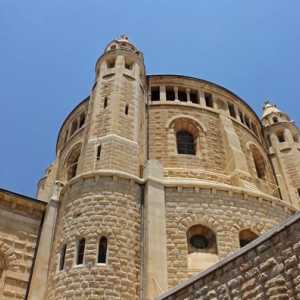 Armenski crkve u Rusiji iu svijetu. Armenskog Apostolske Crkve