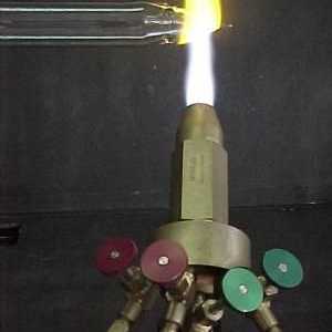 Plinski plamenik sa svojim rukama. Kako napraviti domaći plinski plamenik?