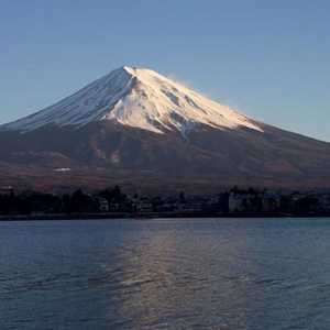 Mount Fuji u Japanu: porijeklo, povijest, a visina planine. Vrste Mount Fuji (foto)