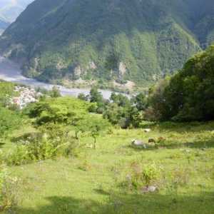 Rijeka planine i selo Asha: u slobodno vrijeme, mišljenja, znamenitosti