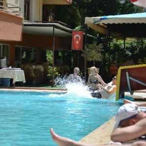 Holiday World Hotel 3 - Ljetovanje u Turskoj. recenzije