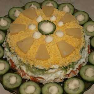"Emerald Narukvica" - salata sa kivijem