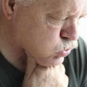 Kiselina refluks u grlu: uzroci, liječenje i posljedice