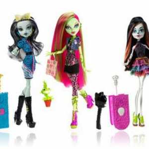 Kako napraviti odjeću za lutke "Monster High"? Šiju loptu haljina