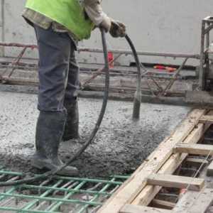 Kako napraviti vibrator za beton sa rukama?