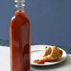 Kako napraviti ukusan domaći kečap paradajz zimi?