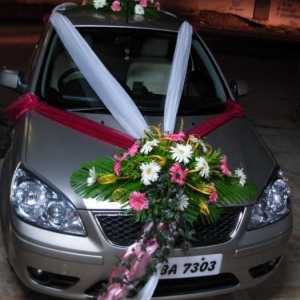 Kako ukrasiti vjenčanje automobil sa svojim rukama: tips