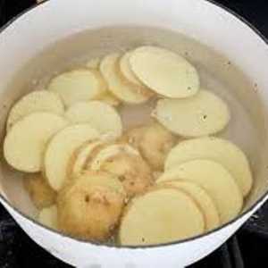 Kako kuhati krompir u tavi na različite načine za različite jela