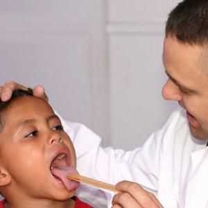 Kojih se može izabrati tretman upala grla djeteta