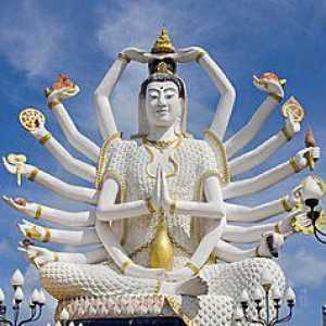 Multi-naoružani bog Shiva. Lord Shiva povijest