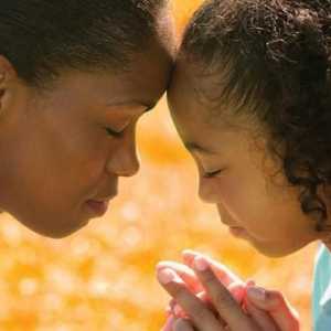 Majke molitvu za njene kćerke - neugasiva svijeća ljubavi