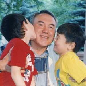 Aisultan Nazarbajev: biografija i privatni život