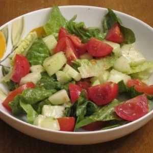 Krastavci i paradajz: prednosti i kalorija sadržaj. Salata od paradajza i krastavaca - pripremaju…