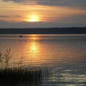 Lake Lembolovo u Karelian Isthmus