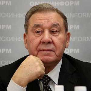 Prvi guverner Omsk regija Leonid K. Polezhaev: biografija, posao