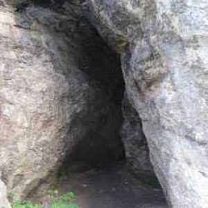 Cave, Altay. Vodopadi i pećine rekreativni centar