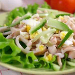 Recept salata od lignji sa jajetom. Ukusna salata s lignjama