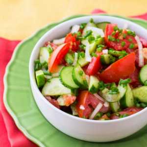 Salata sa biljnim uljem. Salate, obučen sa biljnim uljem: Recepti