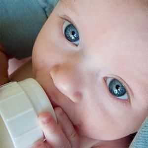 Koliko mogu da čuvate izrazio majčino mlijeko i kako se to radi?