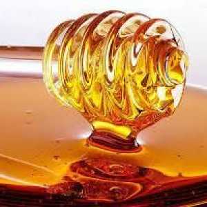 Koliko je težak litra meda? Utjecaj težine na kvalitetu meda