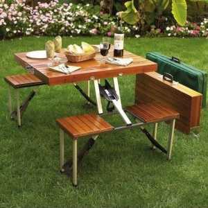 Sklopivi stol turizam - uspješan model za ugodan piknik
