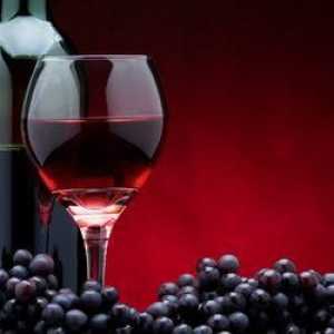 Vino iz plave grožđa u kući. Proizvodnja vina