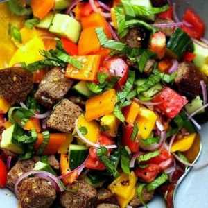 Ukusna ljetna salata: tri recepte sa slatka paprika